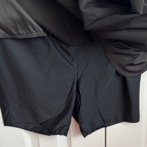 Women's Black Skort - Picture 4 of 5